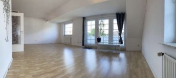 Lichtdurchflutete Maisonettewohnung mit Balkon – Exklusives Wohnen über den Dächern!, 27755 Delmenhorst, Etagenwohnung