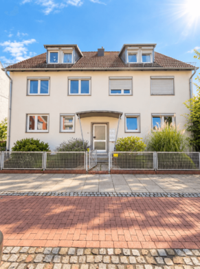 3-Zimmer-Wohnung zu vermieten! Besichtigungen am 02.10.2026 von 15:00 bis 18:00 Uhr!, 28201 Bremen-Neustadt, Dachgeschoss