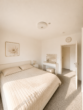 Schlafzimmer - **LEERSTEHEND** & 3-Zimmer mit Balkon!