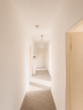 Flur - **LEERSTEHEND** & 3-Zimmer mit Balkon!