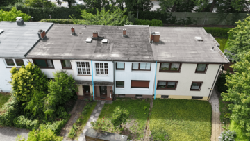 Zweifamilienhaus mit Garten & Wintergarten – Sanierungsobjekt mit Potenzial in Bremen!, 28201 Bremen, Zweifamilienhaus