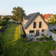 Beispiel Visualisierung Einfamilienhaus - Traumgrundstück in begehrter Lage – Wohnen im Grünen mit bester Anbindung!!