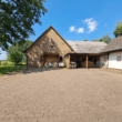 Ansicht Innenhof - Landliebe pur – Traumgrundstück mit über 10.000 m² & Sanierungsbedürftigem Einfamilienhaus!