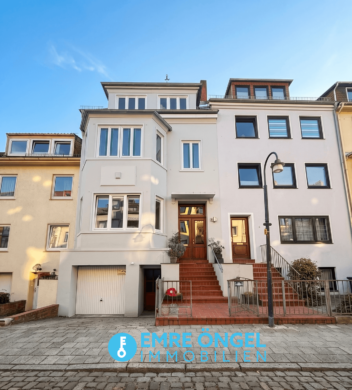 Modernisierte & Sanierte Wohnung mit Garage & Großer Terasse in der Östlichen Vorstadt!, 28203 Bremen, Wohnung